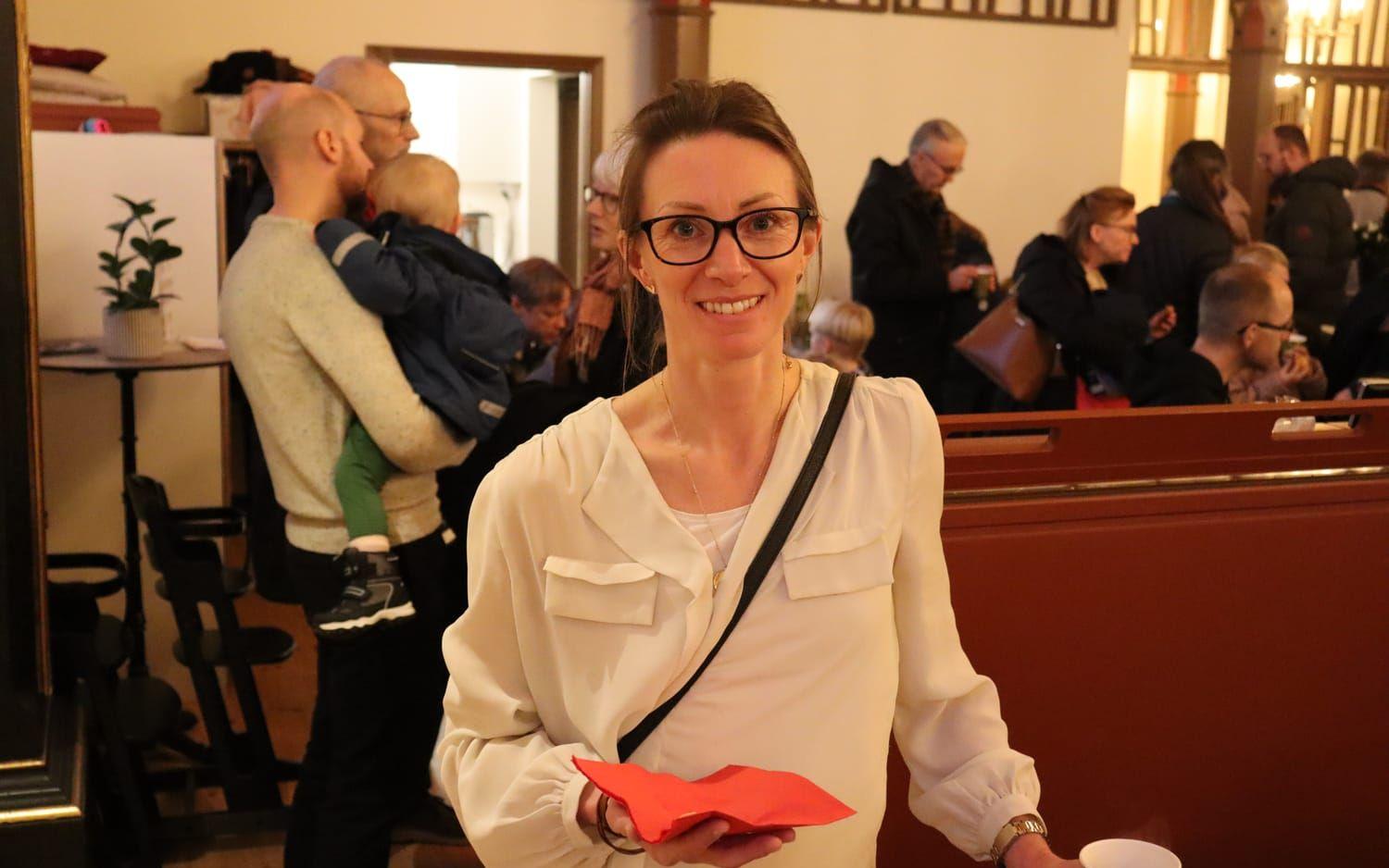 Eleonor Hjelm besökte Fässbergs kyrka under söndagen för att fira första advent.